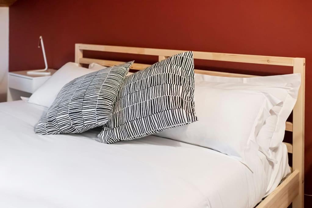 Charming 2.5Room Flat In Center Of モンフォルテ・ダルバ エクステリア 写真