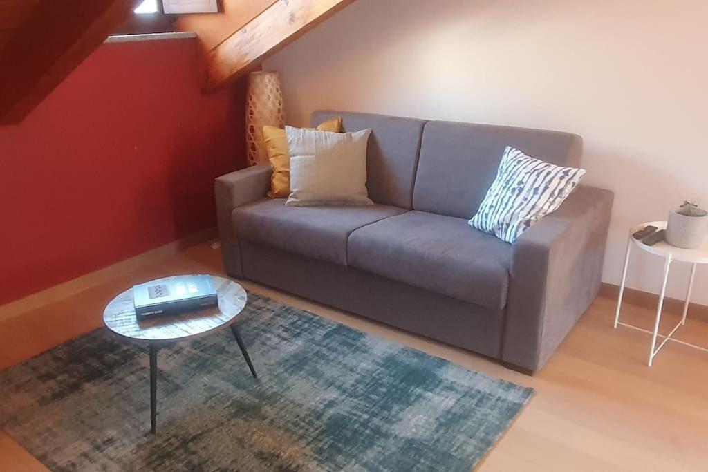 Charming 2.5Room Flat In Center Of モンフォルテ・ダルバ エクステリア 写真