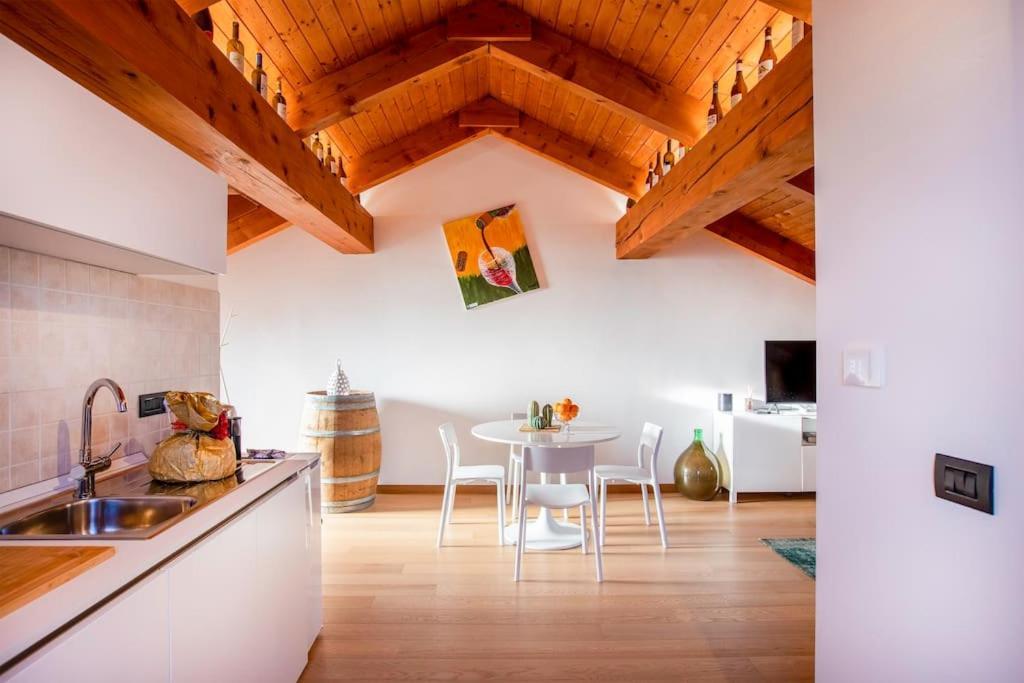 Charming 2.5Room Flat In Center Of モンフォルテ・ダルバ エクステリア 写真